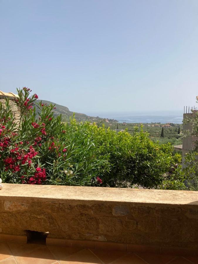 Orfea'S Place Riglia المظهر الخارجي الصورة