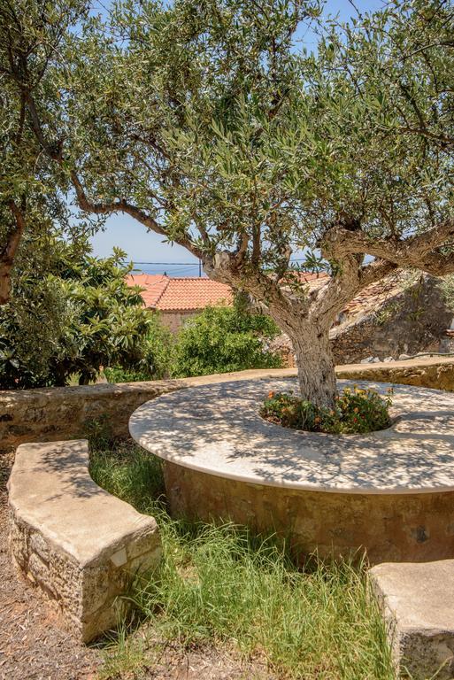 Orfea'S Place Riglia المظهر الخارجي الصورة